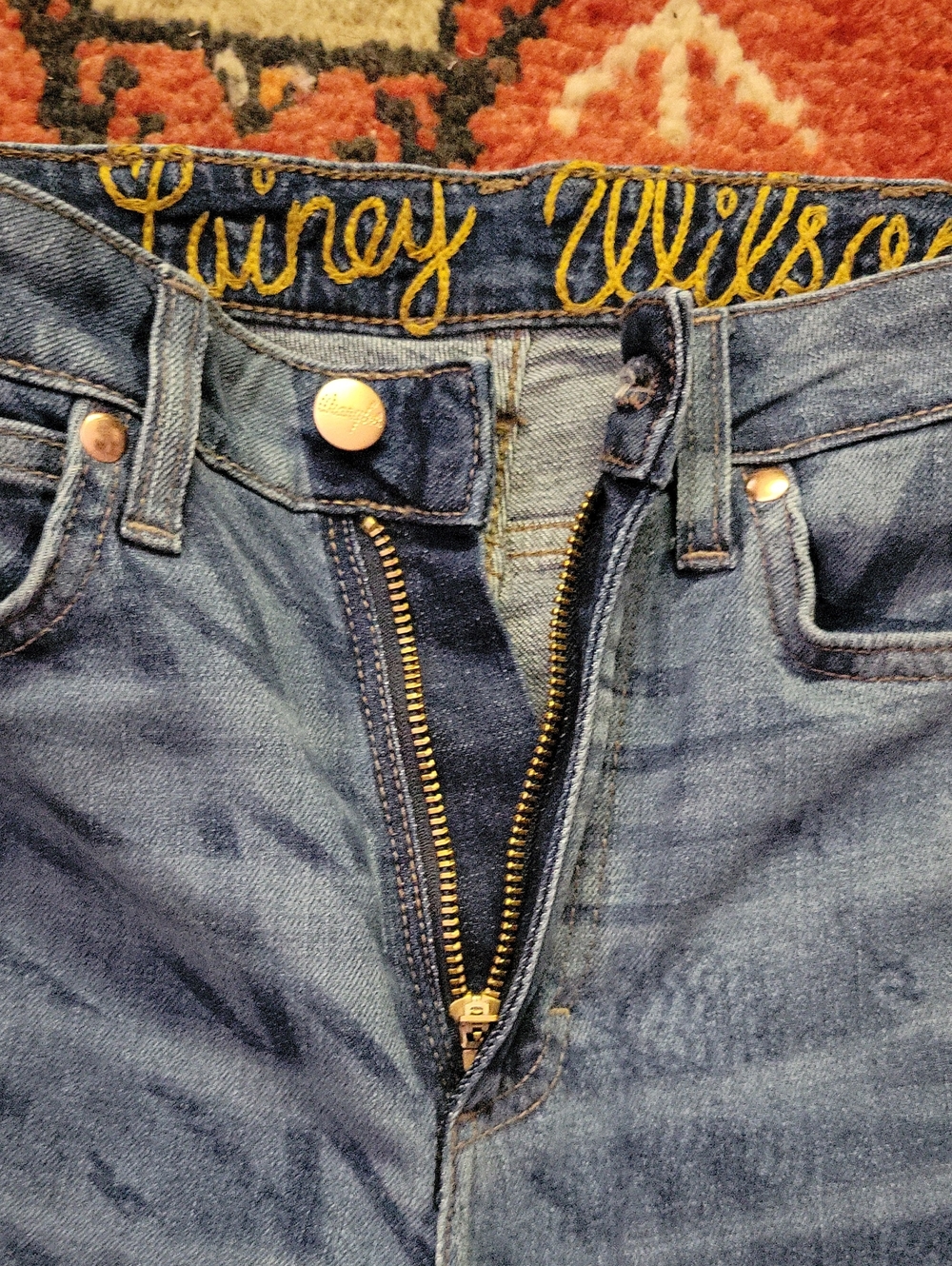 Wrangler X Lainey Wilson Rockstar Bell-bottom Jeans w 1% stretch Size 27/34